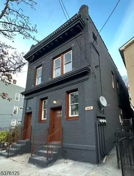 540 S 20th St, Newark, NJ 07103