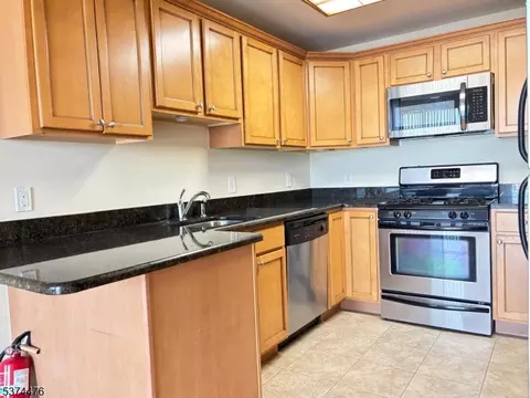 275 State St #5B, Hackensack, NJ 07601 photo 7