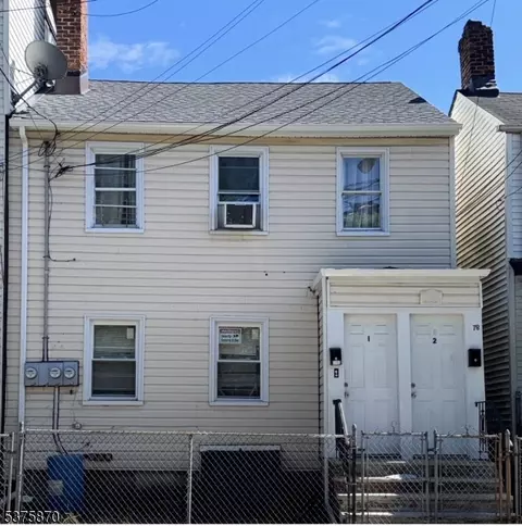 78 Pearl St, Paterson, NJ 07501