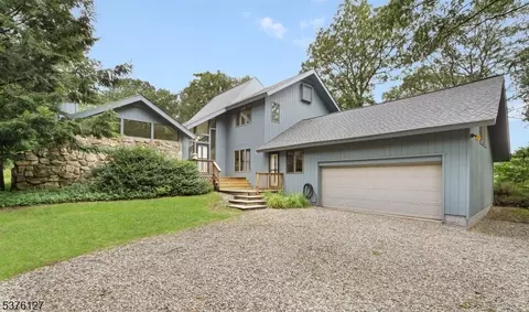 349 State Park Rd, Blairstown, NJ 07825