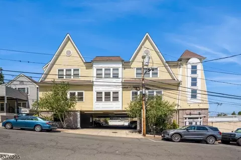 22 Sylvan St, Rutherford, NJ 07070
