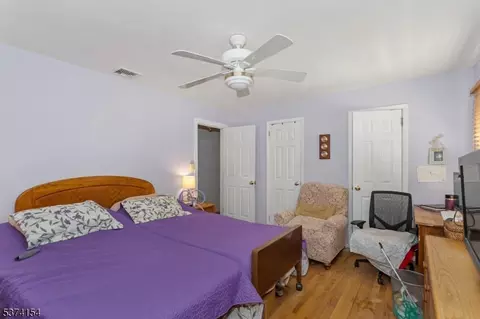 84 Baldwin Ter, Wayne, NJ 07470 photo 18