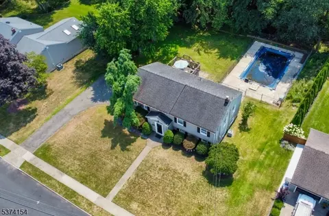 84 Baldwin Ter, Wayne, NJ 07470 photo 32