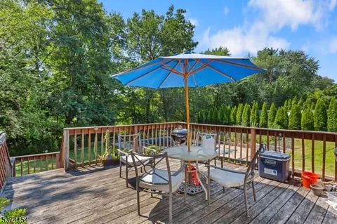 84 Baldwin Ter, Wayne, NJ 07470 photo 26