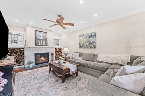 61 Willow Ave, North Plainfield, NJ 07060 photo 6