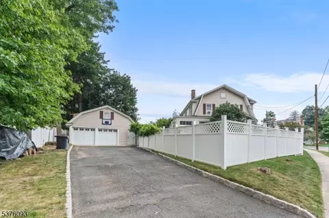 61 Willow Ave, North Plainfield, NJ 07060 photo 31
