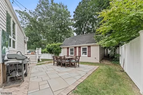 61 Willow Ave, North Plainfield, NJ 07060 photo 33
