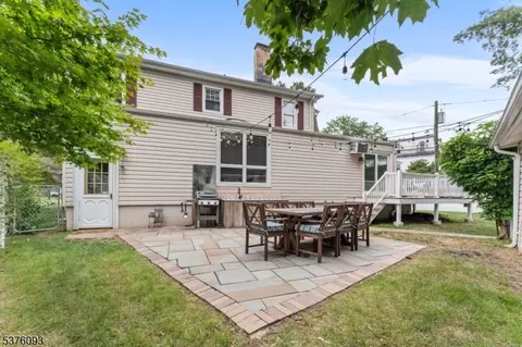 61 Willow Ave, North Plainfield, NJ 07060 photo 32
