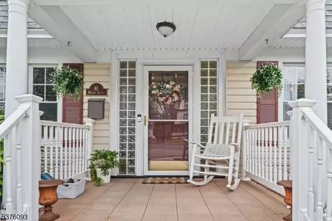 61 Willow Ave, North Plainfield, NJ 07060 photo 4