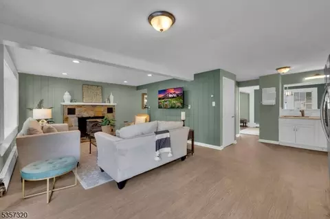 511 Monroe St, Hackettstown, NJ 07840 photo 12