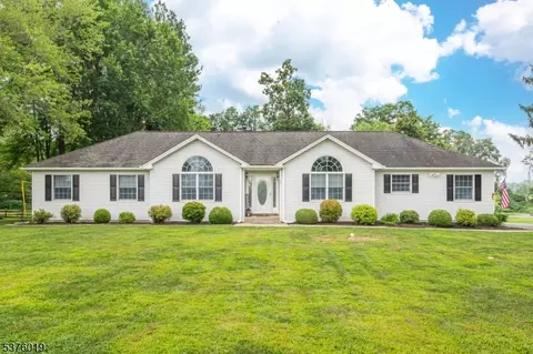 49 Kishpaugh Rd, Blairstown, NJ 07825