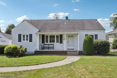 49 Hopper Ave, Pompton Plains, NJ 07444
