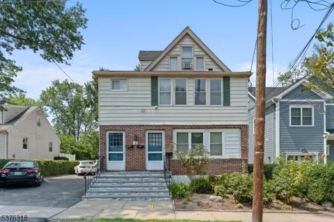 30 Aubrey St, Summit, NJ 07901 photo 2