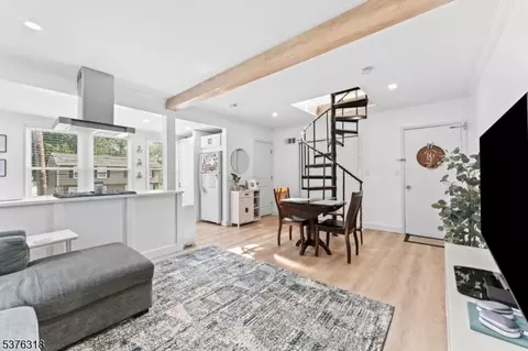 30 Aubrey St, Summit, NJ 07901 photo 3