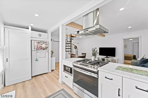 30 Aubrey St, Summit, NJ 07901 photo 6