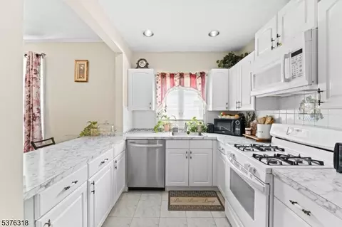 30 Aubrey St, Summit, NJ 07901 photo 17