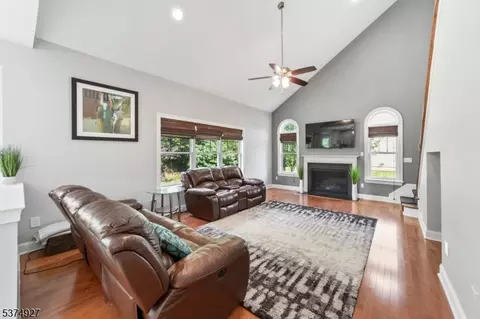 74 Dublin Rd, Skillman, NJ 08558 photo 14