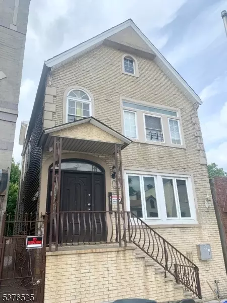 1018 Clinton Ave, Irvington, NJ 07111