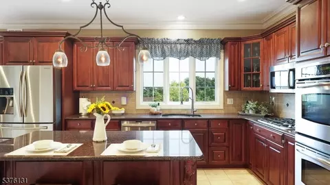 6 Windsor Way, Flemington, NJ 08822 photo 23