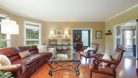 6 Windsor Way, Flemington, NJ 08822 photo 13