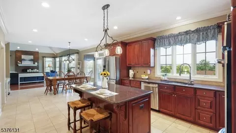 6 Windsor Way, Flemington, NJ 08822 photo 24