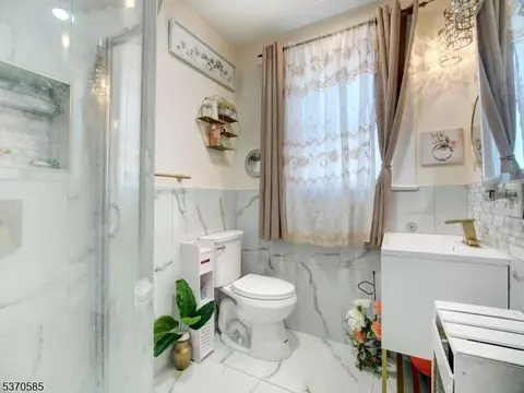 Bath - 73 S Maple Ave, Springfield, NJ 07081 photo 1 of 2