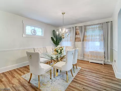 Dining - 73 S Maple Ave, Springfield, NJ 07081 photo 1 of 1