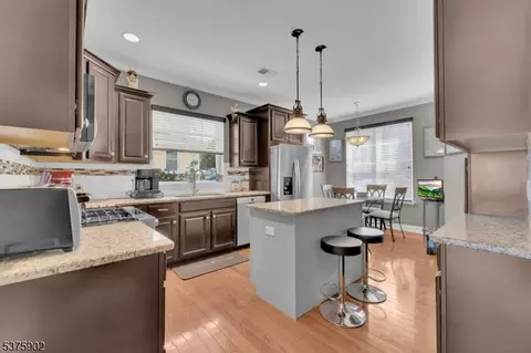 7 Wild Iris Ln, Hackettstown, NJ 07840 photo 11