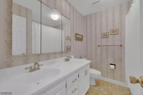 3 Sandpiper Dr, Hackettstown, NJ 07840 photo 34