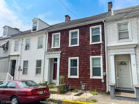 4 Randall St, Phillipsburg, NJ 08865