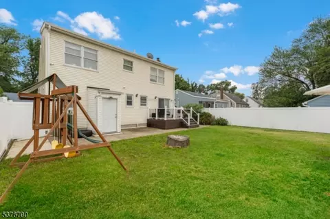 277 Orchard St, Rahway, NJ 07065