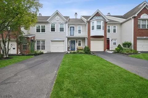 804 Stech Dr, Bridgewater, NJ 08807