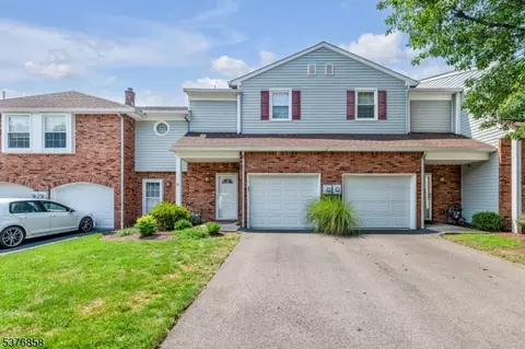 26 Dena Dr, Wanaque, NJ 07465
