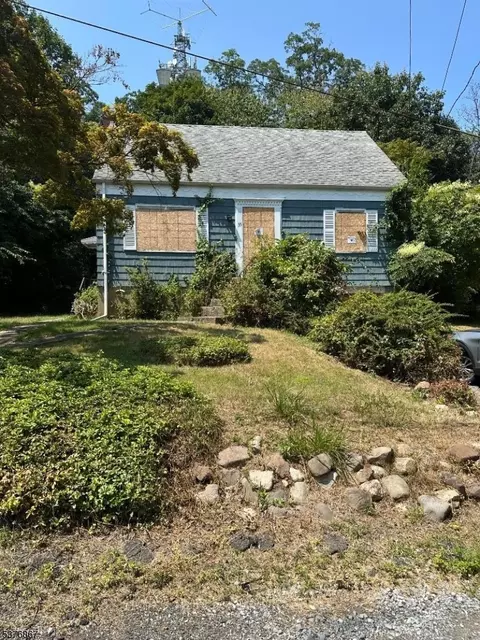 35 Benwell Ave, Wayne, NJ 07470 photo 1