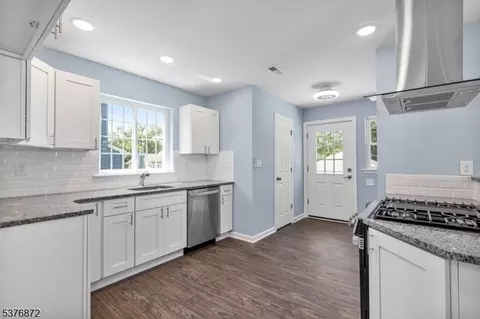 131 Eastern Ave, Somerville, NJ 08876 photo 6