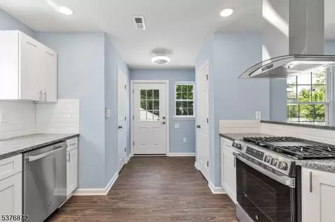 131 Eastern Ave, Somerville, NJ 08876 photo 3