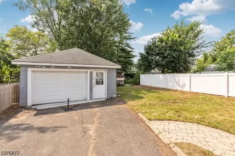 131 Eastern Ave, Somerville, NJ 08876 photo 22