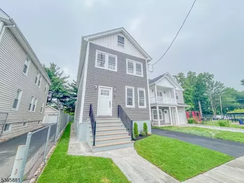 Exterior - 413 E 9th Ave, Roselle, NJ 07203 photo 5 of 9