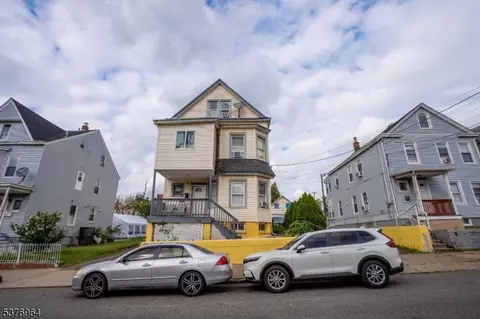186 Carbon St, Paterson, NJ 07522