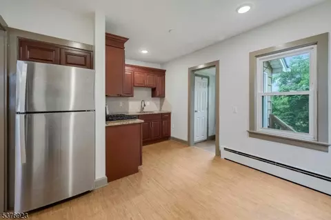 251-253 Mccosh Rd, Upper Montclair, NJ 07043 photo 8