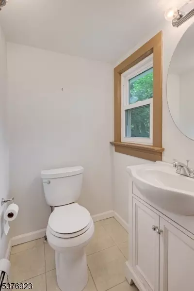 251-253 Mccosh Rd, Upper Montclair, NJ 07043 photo 10