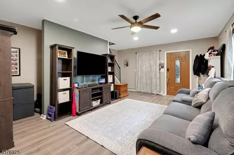 251-253 Mccosh Rd, Upper Montclair, NJ 07043 photo 19