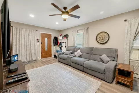 251-253 Mccosh Rd, Upper Montclair, NJ 07043 photo 18