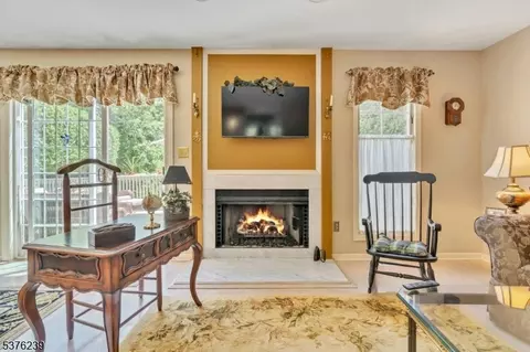 25 Birch Ln, Wayne, NJ 07470 photo 8
