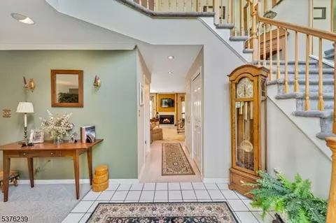 25 Birch Ln, Wayne, NJ 07470 photo 7