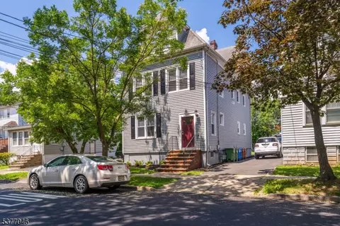 529 E Blancke St, Linden, NJ 07036