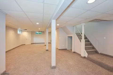11 Aspen Ct, Wayne, NJ 07470 photo 24