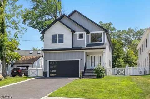 45 Virginia Ave, Livingston, NJ 07039