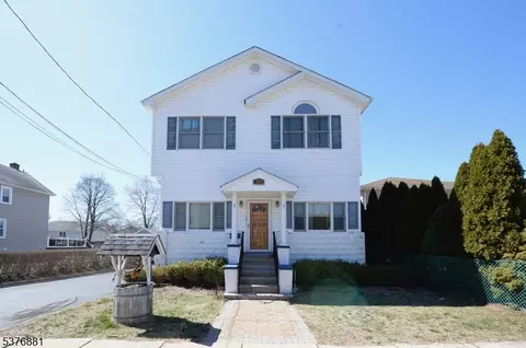 28 Zazzetti St, Waldwick, NJ 07463