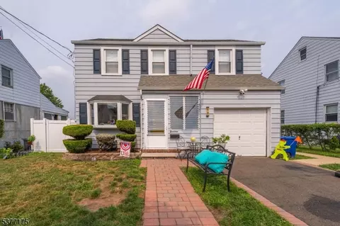 19 Pine St, North Arlington, NJ 07031